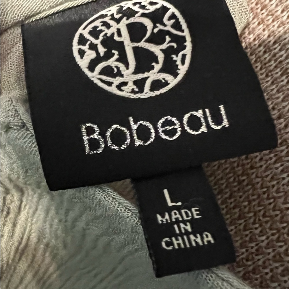 Bobeau Boho Peasant Top - Picture 8 of 8